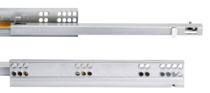 Unterflurführungen, Tragkraft: 25 kg (56 lbs), 300 mm (11-13/16″), Ausführung: Teilauszug mit Soft-Close, 3019105. Hochwertige Unterflurauszüge für Holzschublade, Holzschubkasten, Holztablar und vieles mehr, von EMUCA – Bild 4