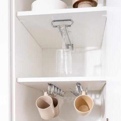 Hochwertiger Weinglashalter, aus Stahl, Oberfläche: verchromt, 410 mm (16-9/64″), 8930111. Praktischer Glasaufhänger für Weingläser, Sektgläser, Cocktailgläser, Cognacgläser, Kelche und vieles mehr, von EMUCA – Bild 6